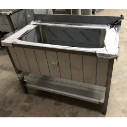 Plonge inox lave-batterie...